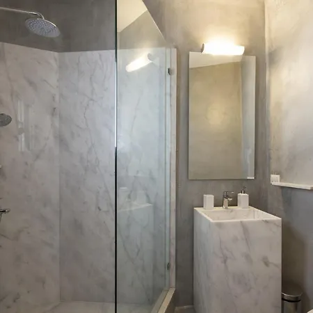 Modern With A Sea View And Swimming Pool In Apartment Koundouros